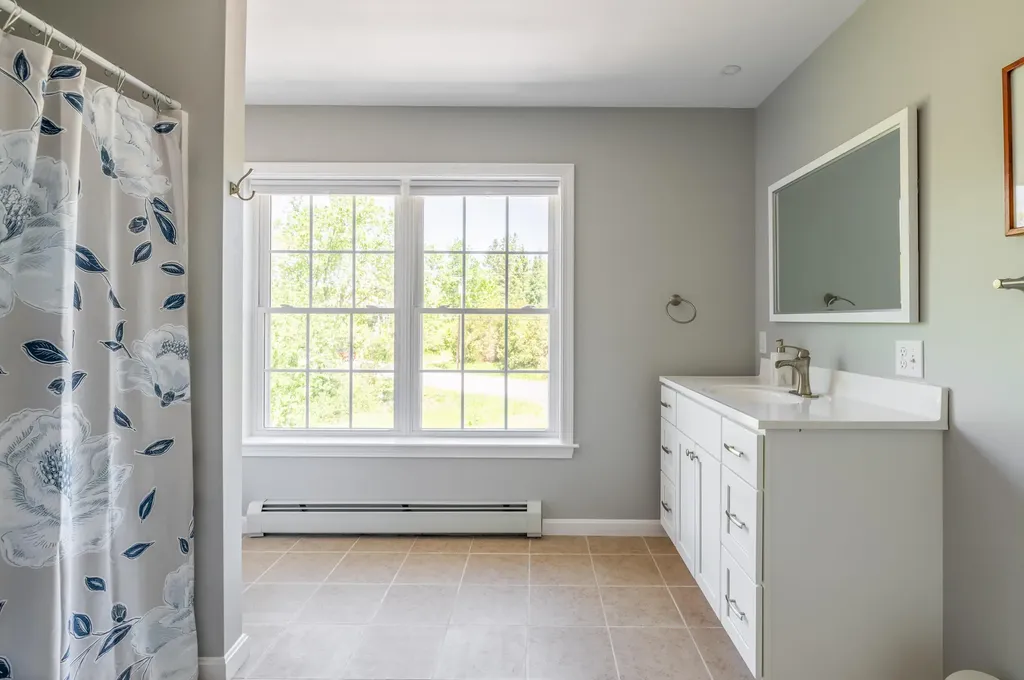 564 Kenduskeag Avenue Bangor ME 04401