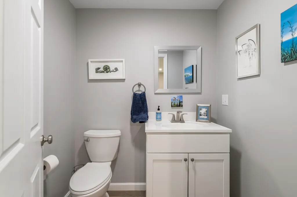 564 Kenduskeag Avenue Bangor ME 04401