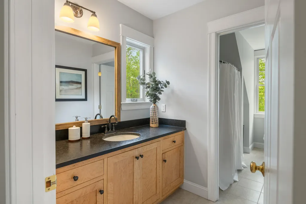 23 Whitcombs Way Yarmouth ME 04096