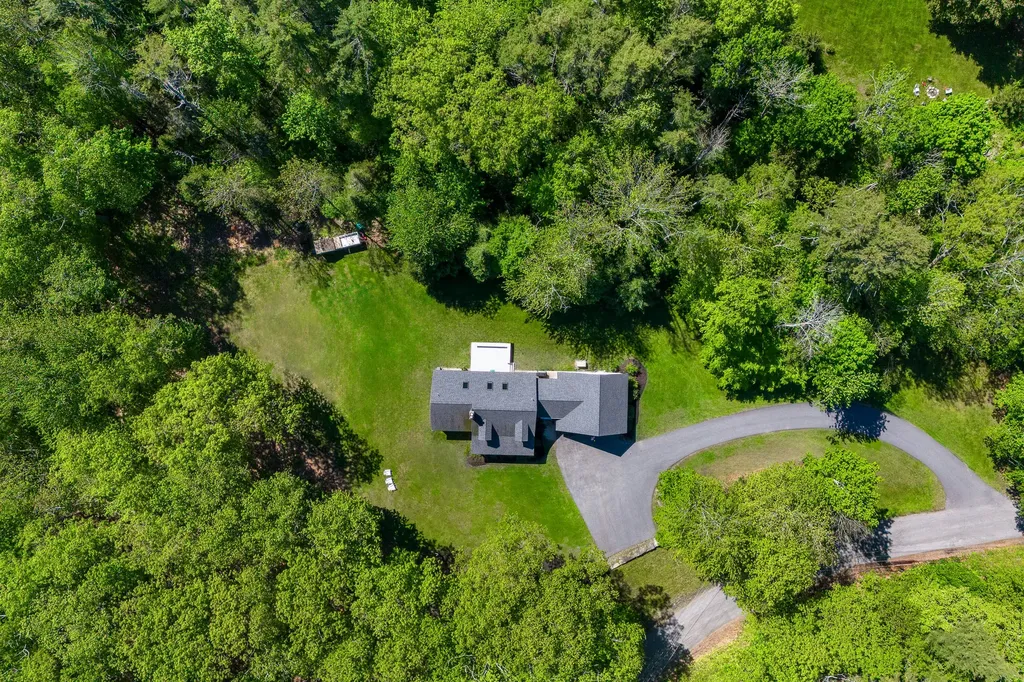 23 Whitcombs Way Yarmouth ME 04096