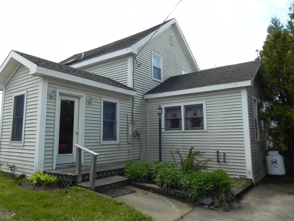 2 Monument Street Lubec ME 04652