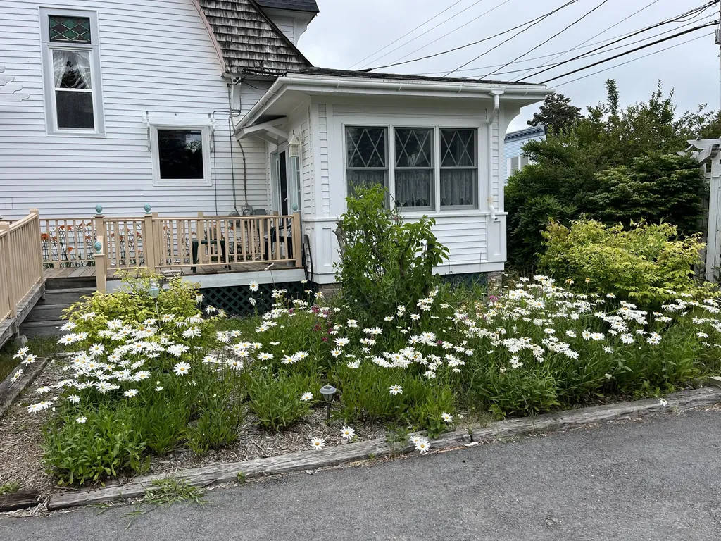 358 Main Street Winter Harbor ME 04693