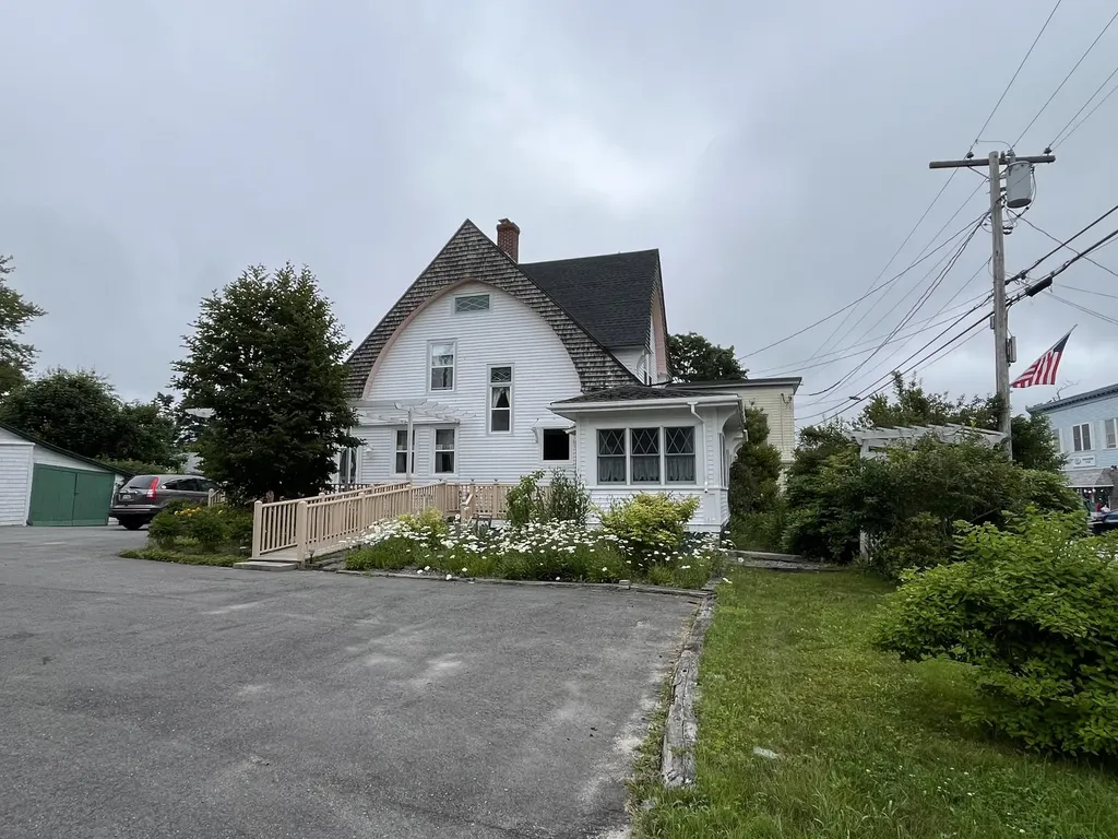 358 Main Street Winter Harbor ME 04693