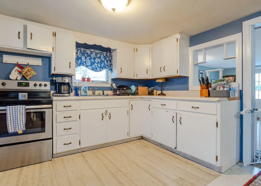 39 Wilkes Street Waterville ME 04901