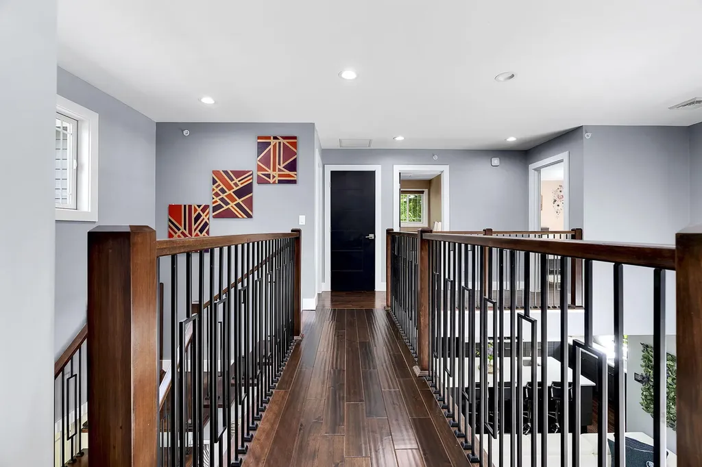 37 Stone Ridge Road Falmouth ME 04105