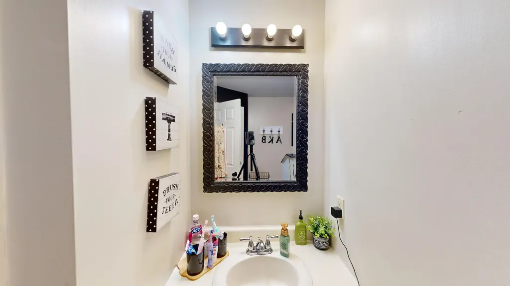 35 Avalon Street Lewiston ME 04240