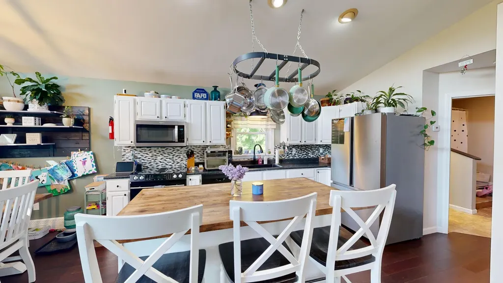 35 Avalon Street Lewiston ME 04240