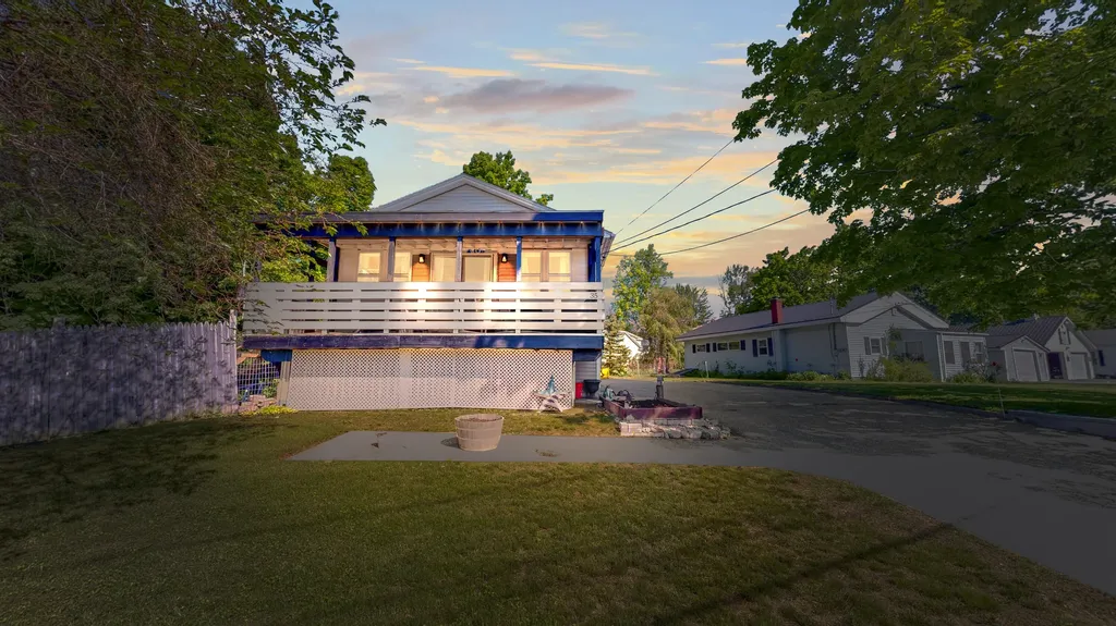 35 Avalon Street Lewiston ME 04240