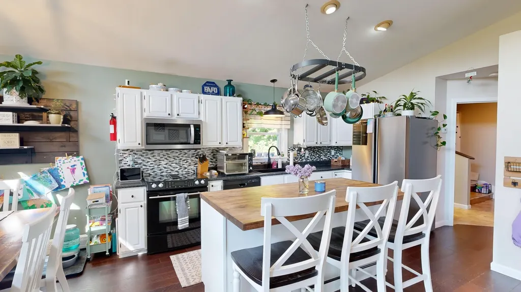 35 Avalon Street Lewiston ME 04240