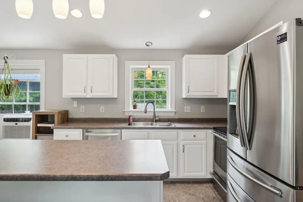 25 Holly Lane Windham ME 04062