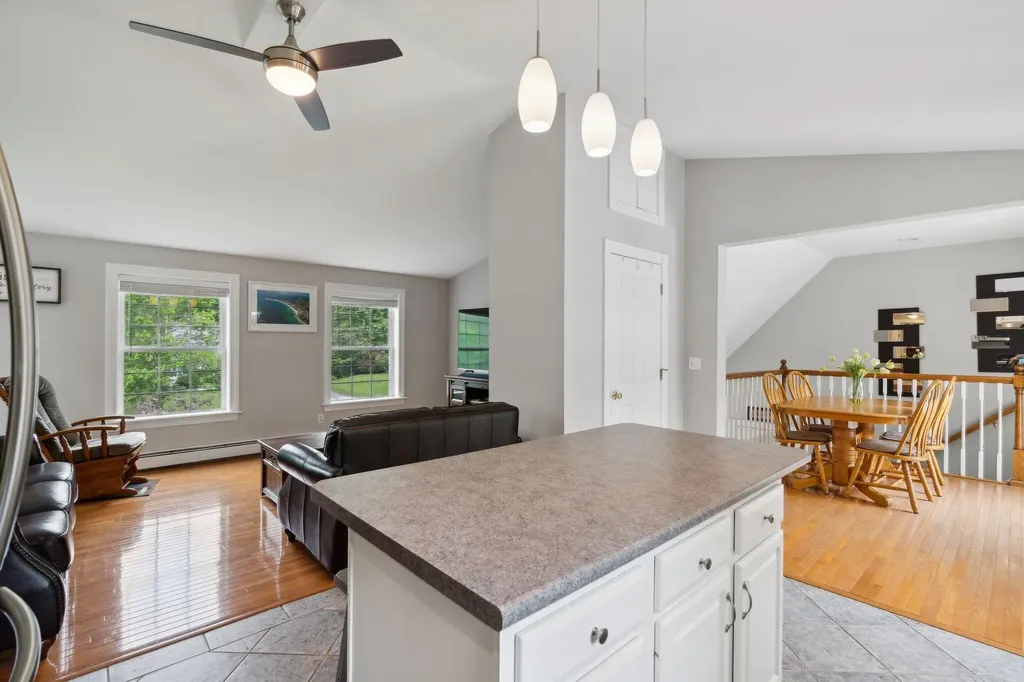 25 Holly Lane Windham ME 04062