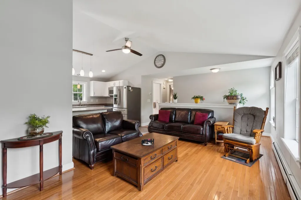 25 Holly Lane Windham ME 04062