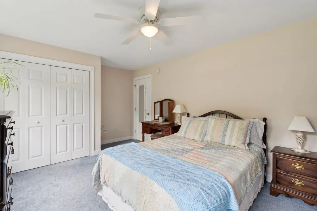 25 Holly Lane Windham ME 04062
