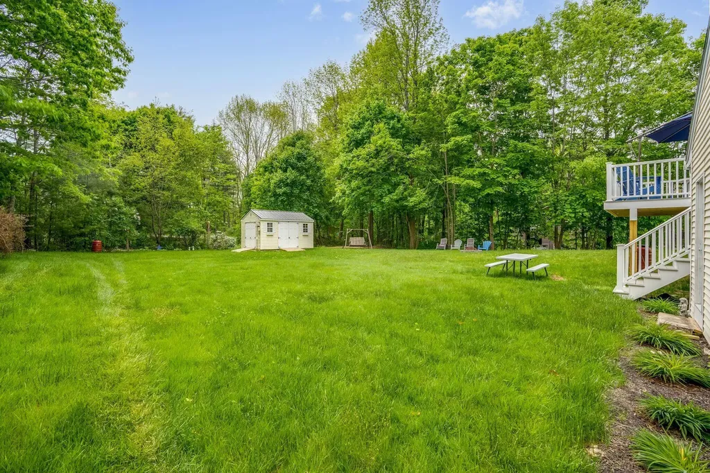 25 Holly Lane Windham ME 04062