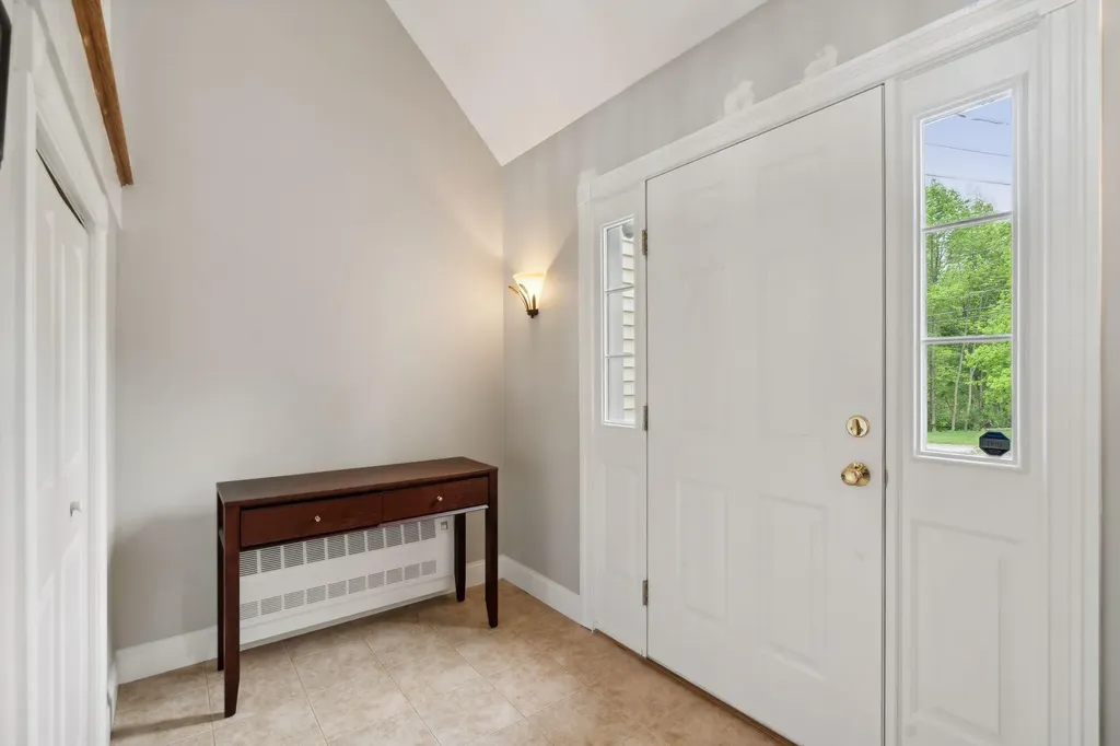 25 Holly Lane Windham ME 04062