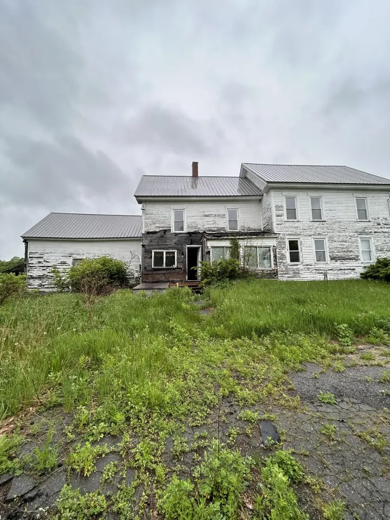 2020 Moosehead Trail Highway Plymouth ME 04969