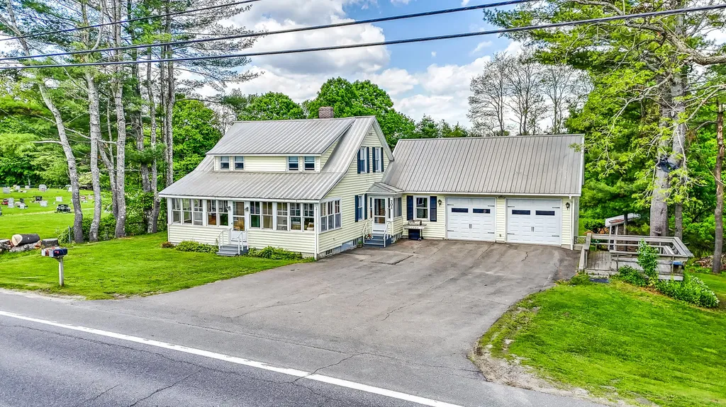 701 Augusta Road Winslow ME 04901