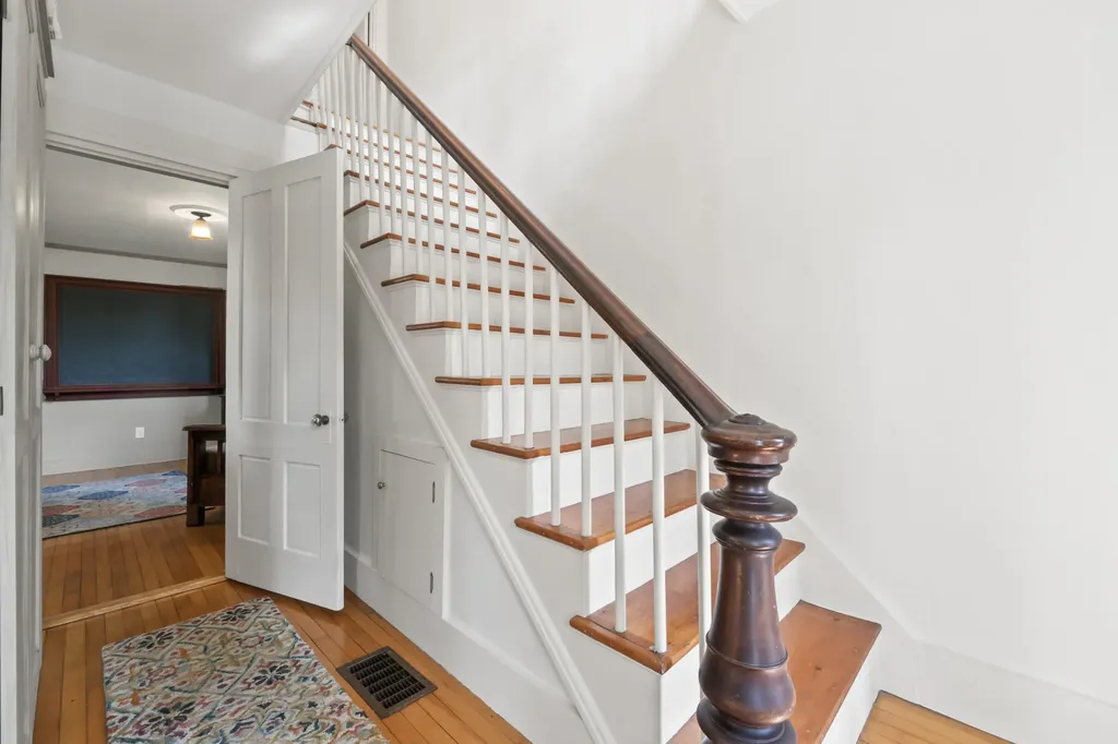 7 John Street Lyman ME 04002