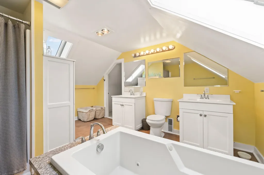 7 John Street Lyman ME 04002