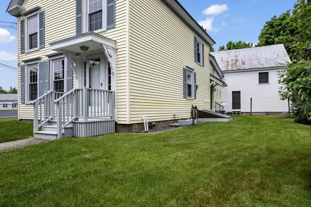 7 John Street Lyman ME 04002
