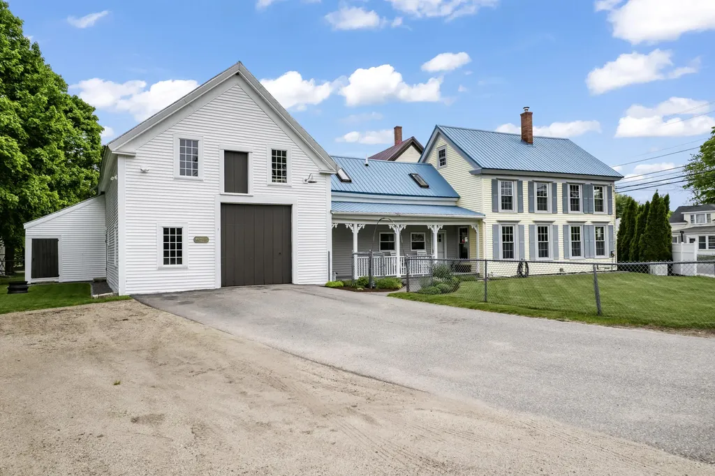 7 John Street Lyman ME 04002