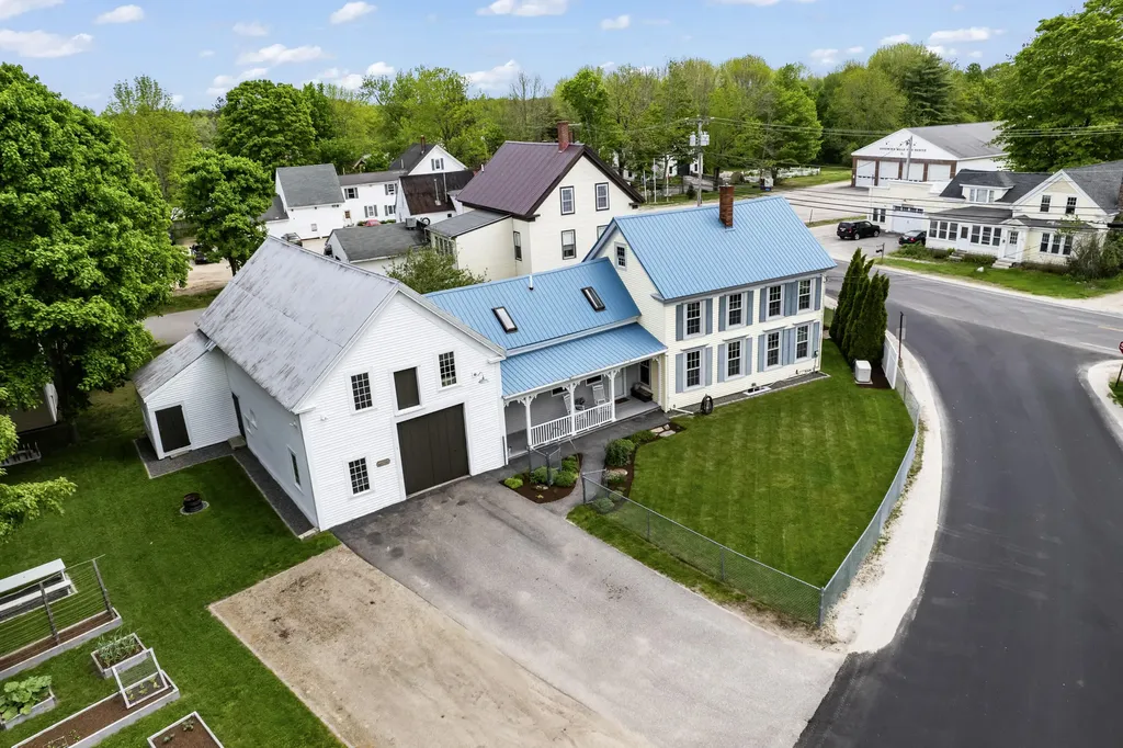 7 John Street Lyman ME 04002