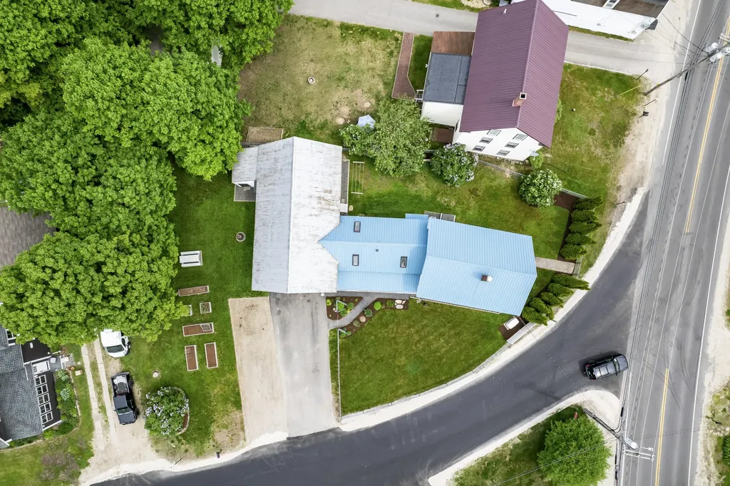 7 John Street Lyman ME 04002