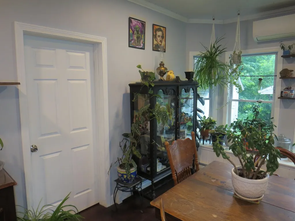 17 Mayo Street Dover-foxcroft ME 04426