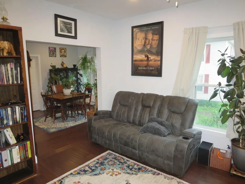 17 Mayo Street Dover-foxcroft ME 04426