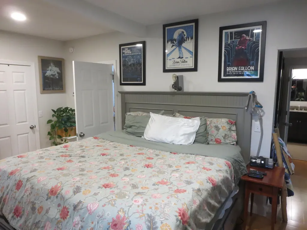17 Mayo Street Dover-foxcroft ME 04426