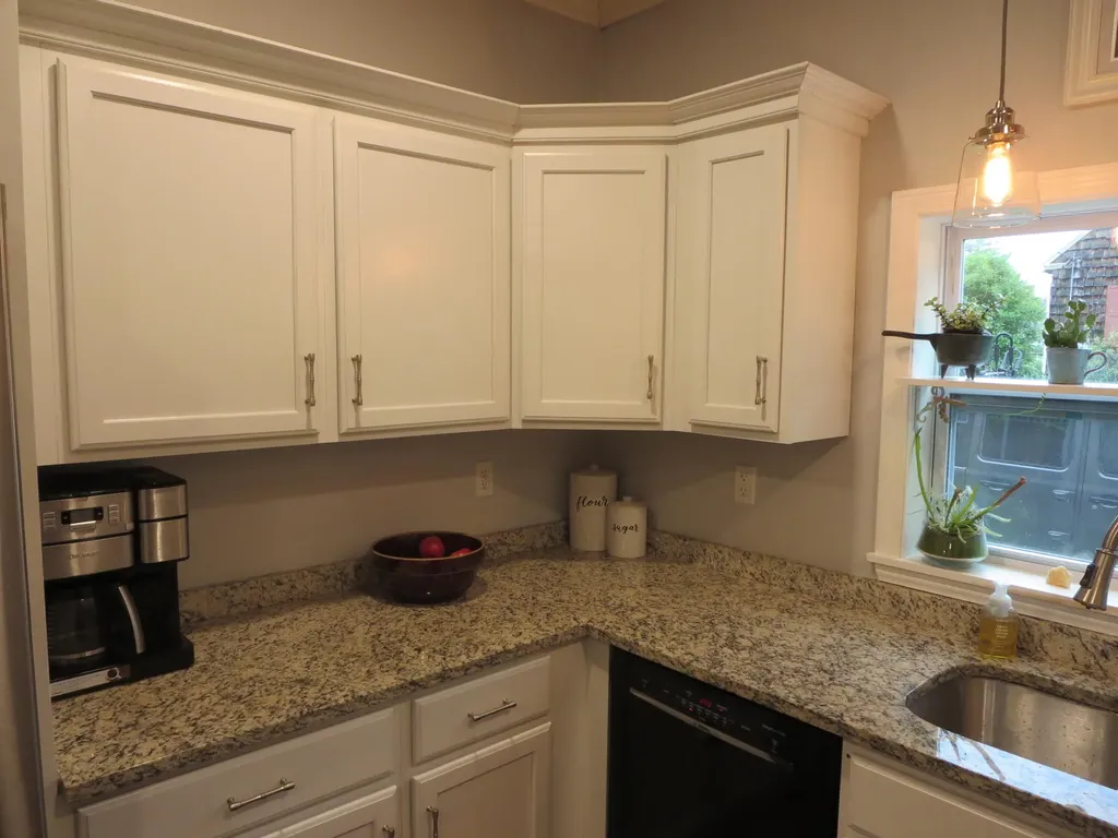 17 Mayo Street Dover-foxcroft ME 04426
