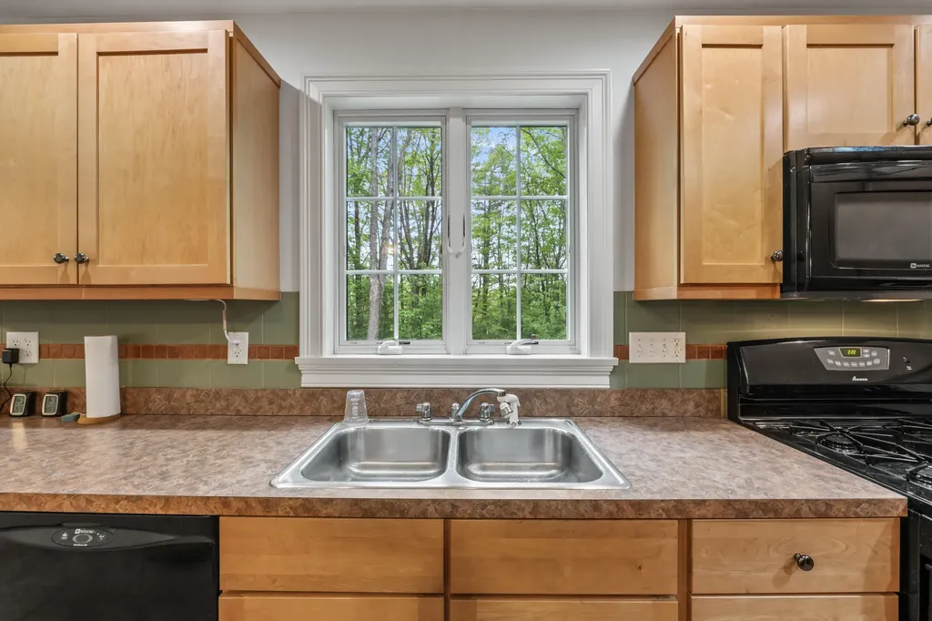 45 Meadow Pond Road South Berwick ME 03908