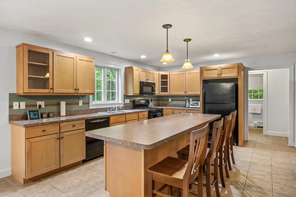 45 Meadow Pond Road South Berwick ME 03908