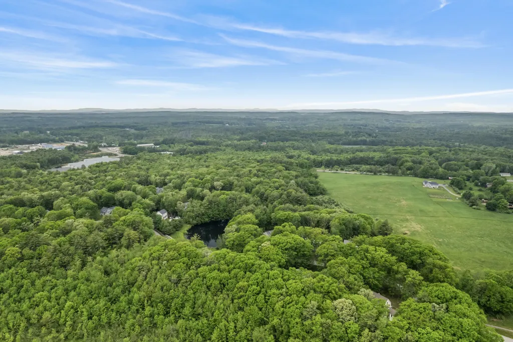 45 Meadow Pond Road South Berwick ME 03908