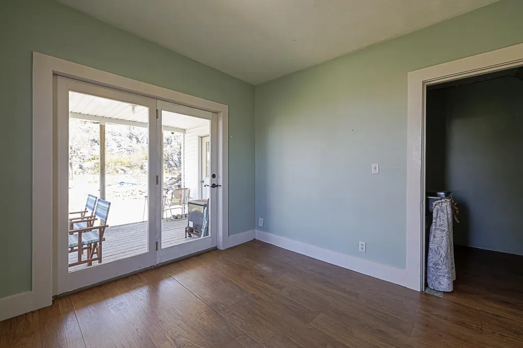 77 Washington Street Eastport ME 04631