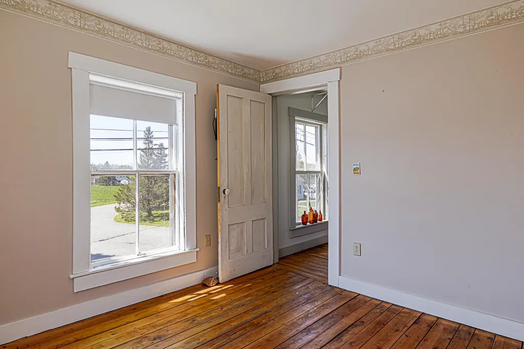 77 Washington Street Eastport ME 04631