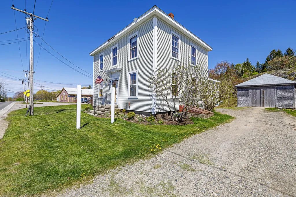 77 Washington Street Eastport ME 04631