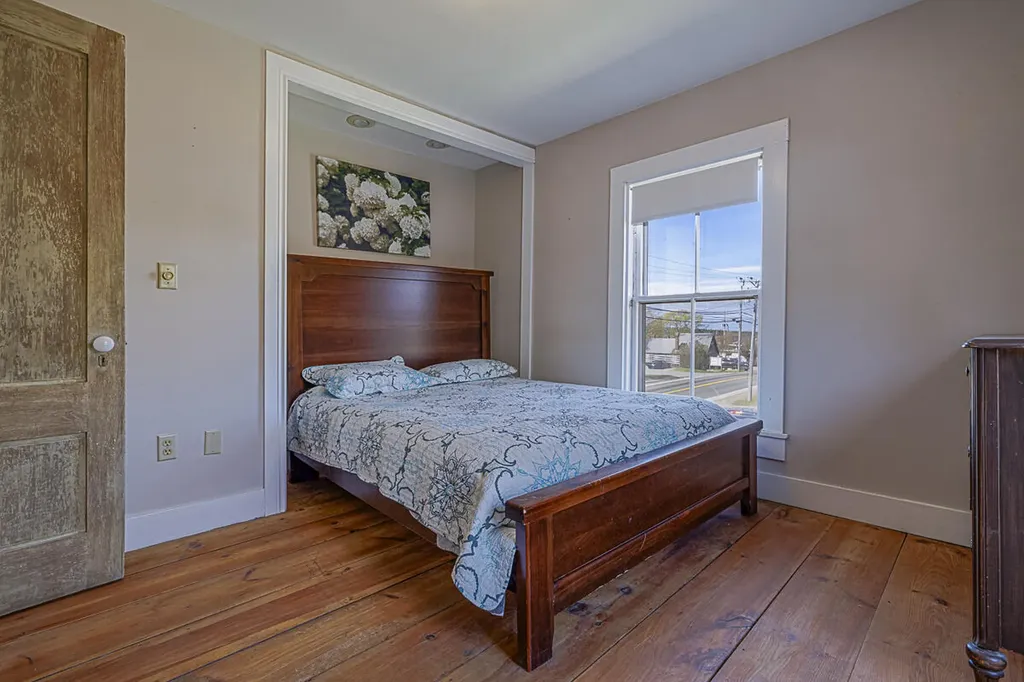 77 Washington Street Eastport ME 04631
