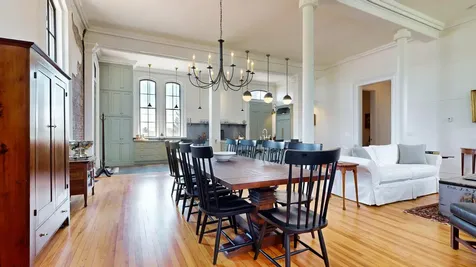 7 Middle Street Wiscasset ME 04578