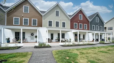 18 Pacer Way Scarborough ME 04074