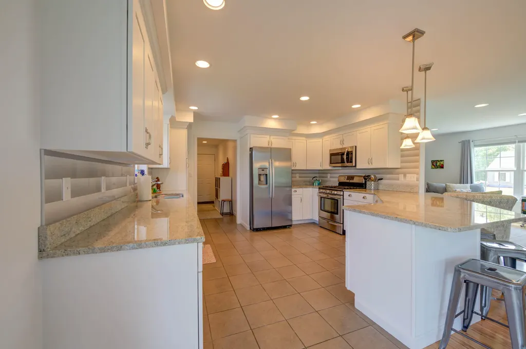 13 Sunrise Drive Hallowell ME 04347