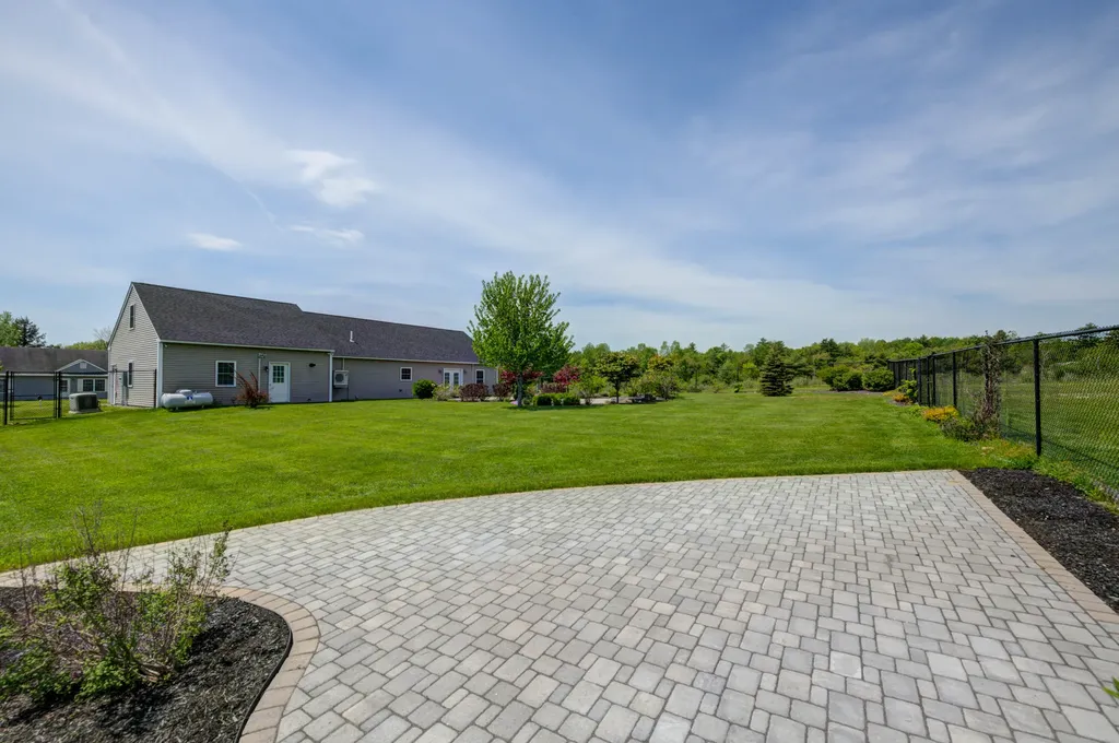 13 Sunrise Drive Hallowell ME 04347