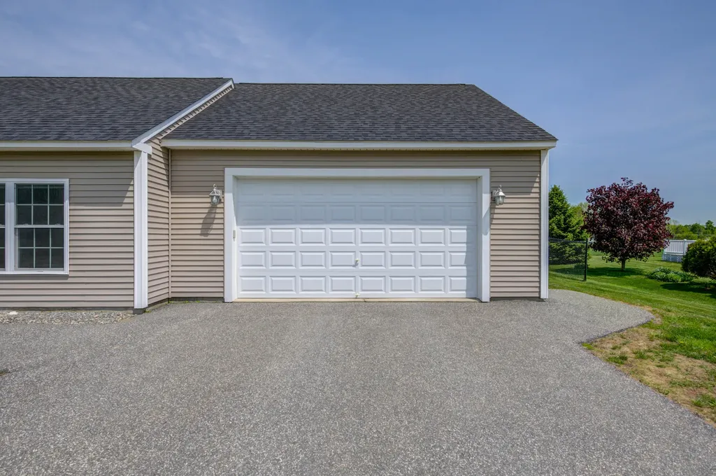 13 Sunrise Drive Hallowell ME 04347