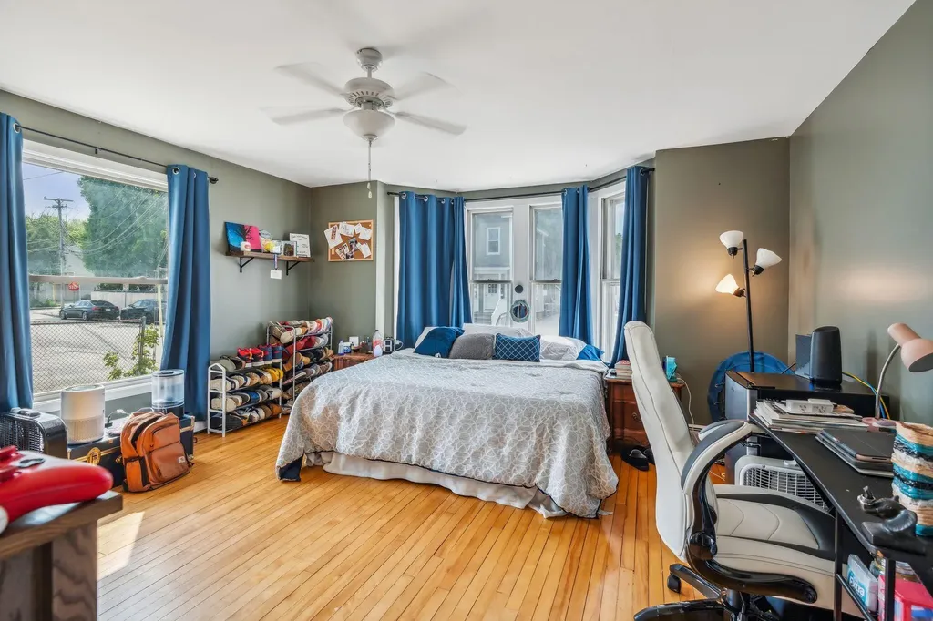 11 Pearl Street Auburn ME 04210