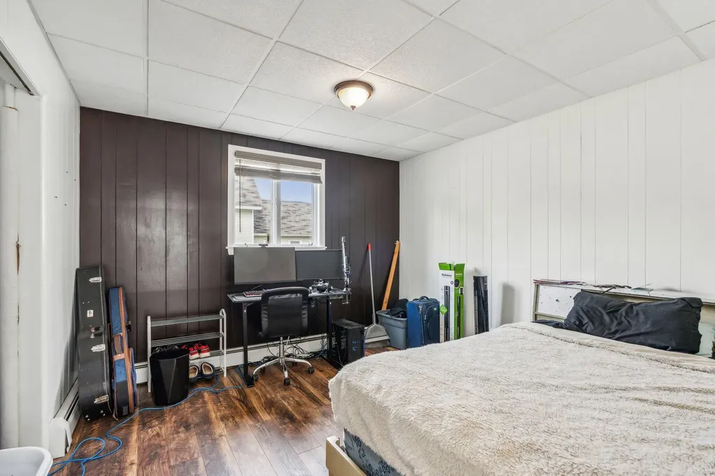 11 Pearl Street Auburn ME 04210