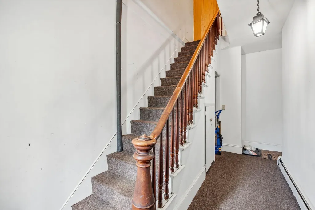 11 Pearl Street Auburn ME 04210