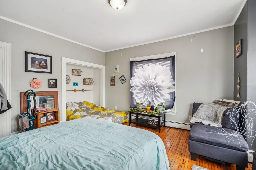 11 Pearl Street Auburn ME 04210