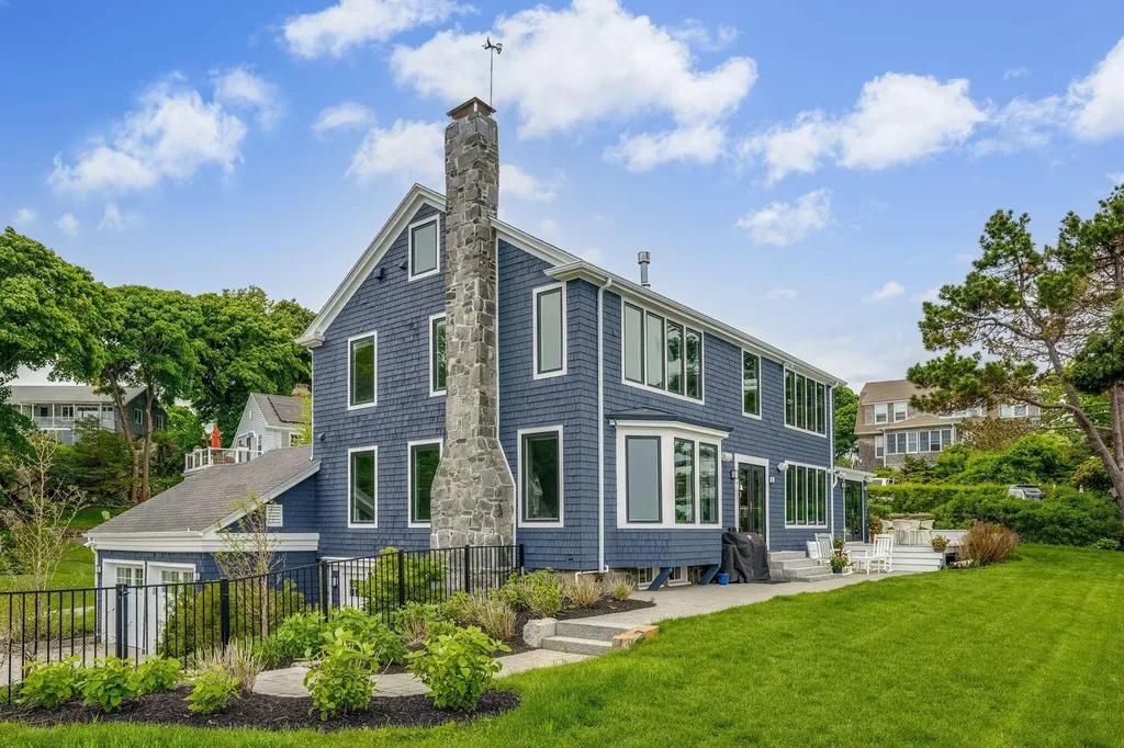 2 Garden Circle Cape Elizabeth ME 04107