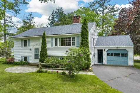 2 Hidden Lane Kennebunk ME 04043