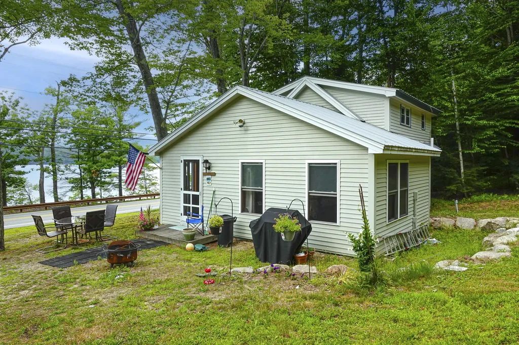 145 Norway Road Harrison ME 04040